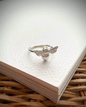 Little Humble Bee Ring
