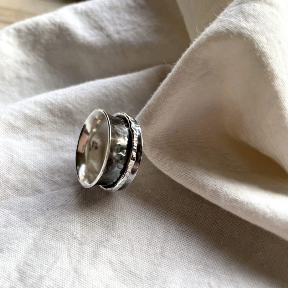 Black Spinner Ring