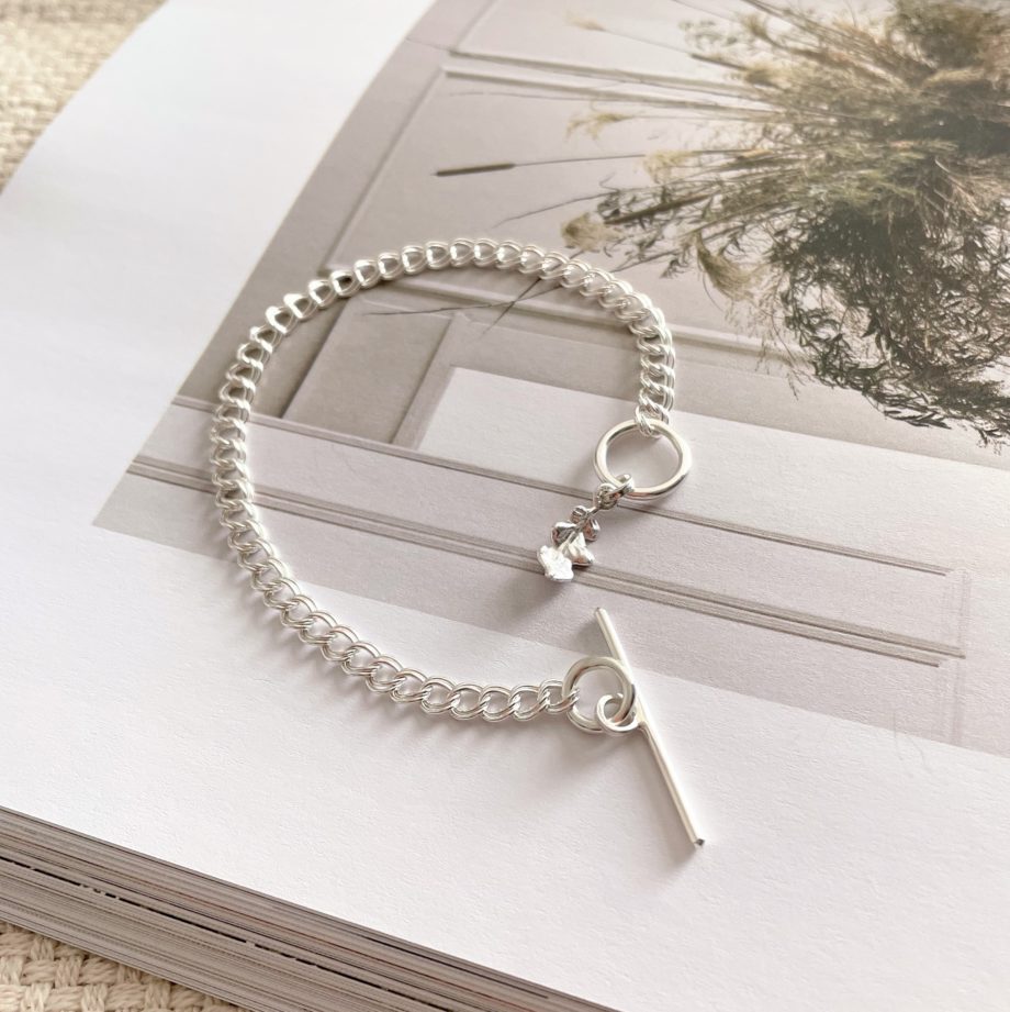 Catching the Oak Leaf Bracelet