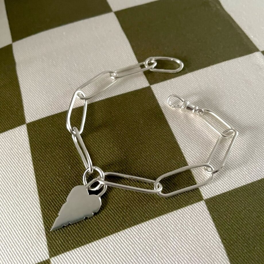 Glass Heart Bracelet
