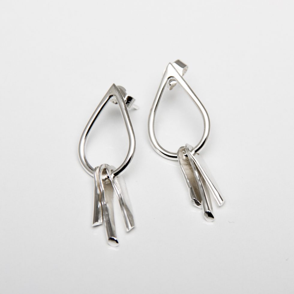 Tear Stud Earrings