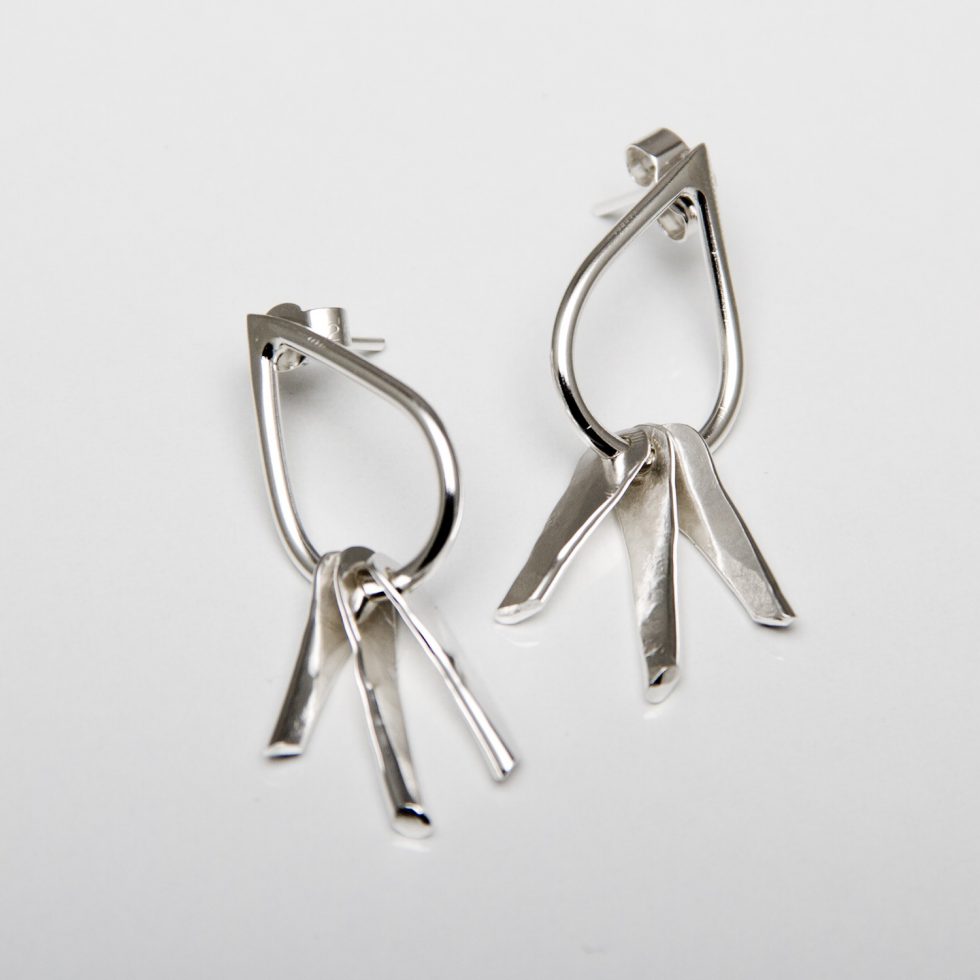 Tear Stud Earrings