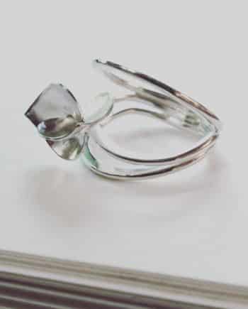 Soul in Link Wave Ring