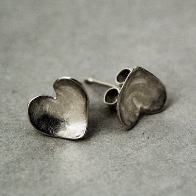 Solo Heart Stud Earrings