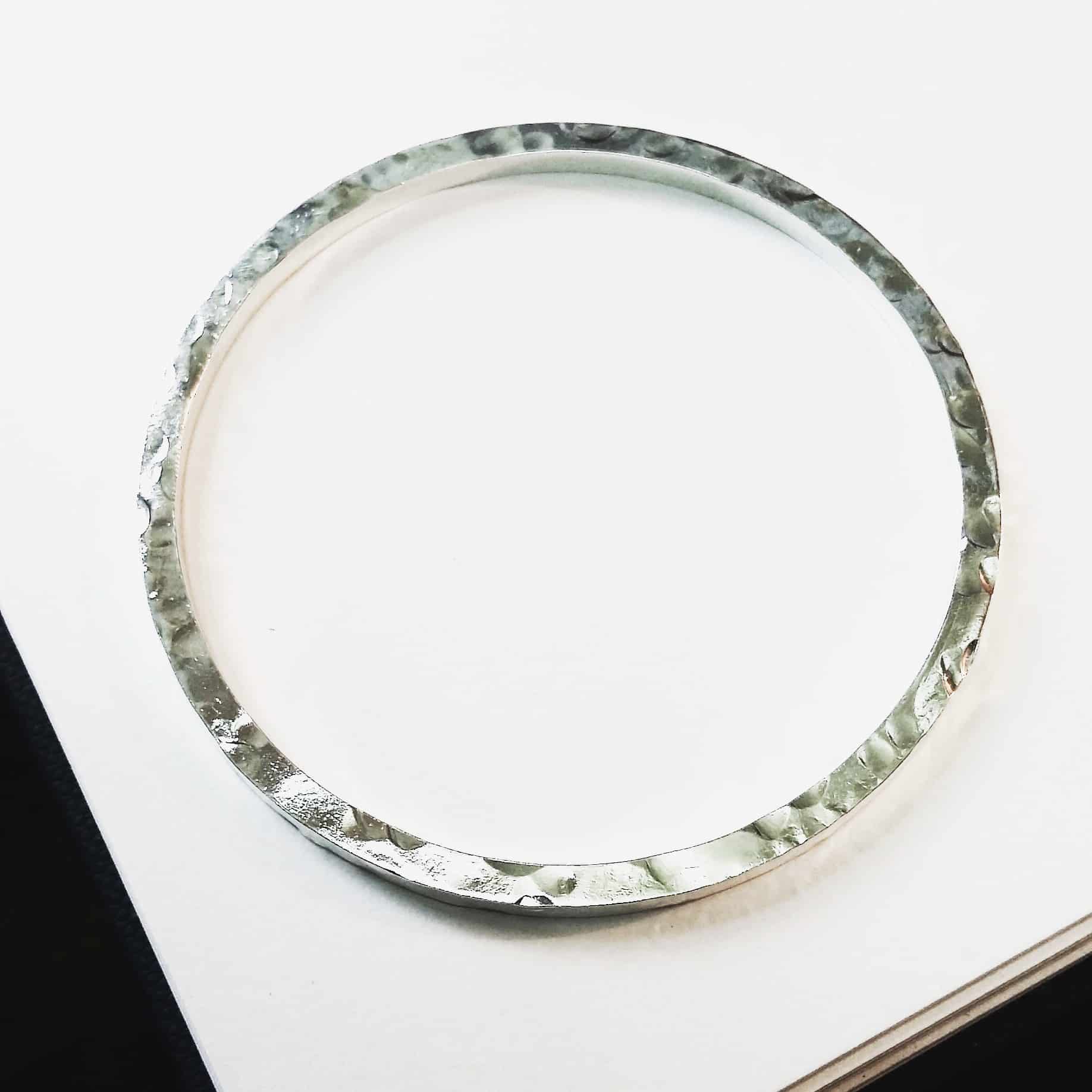 Beaten Track Breeze Square Bangle