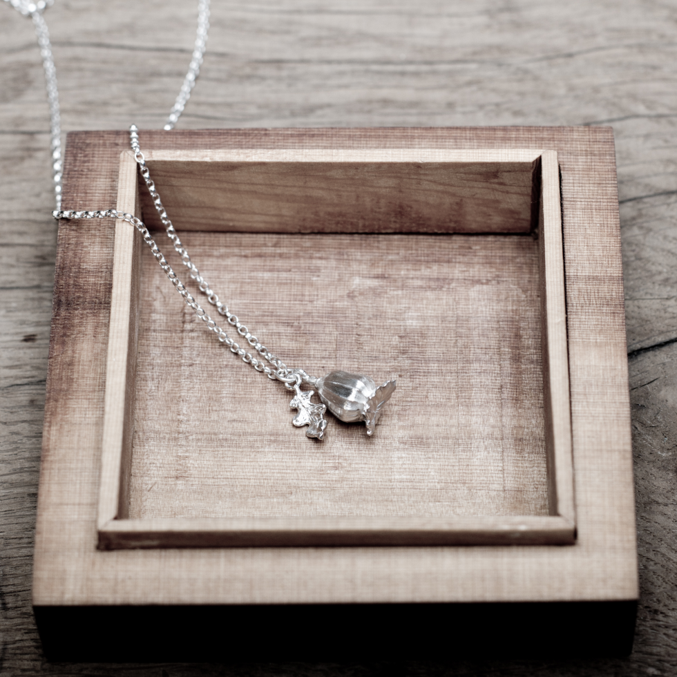 Scatter Seeds with Leaf Necklace