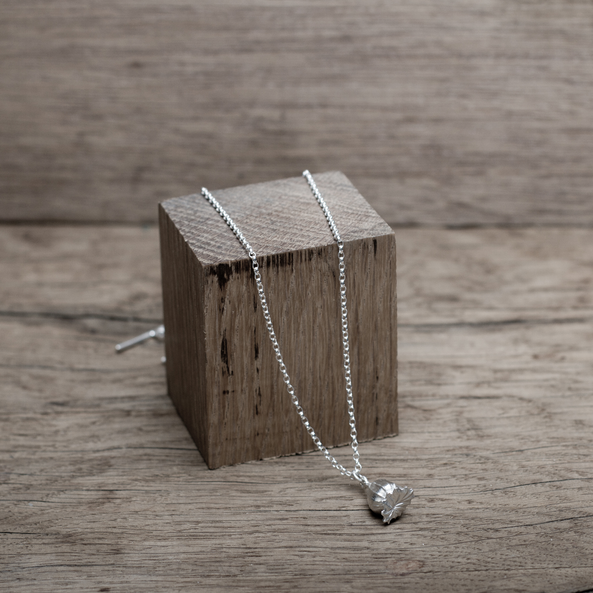 Scatter Seed Necklace