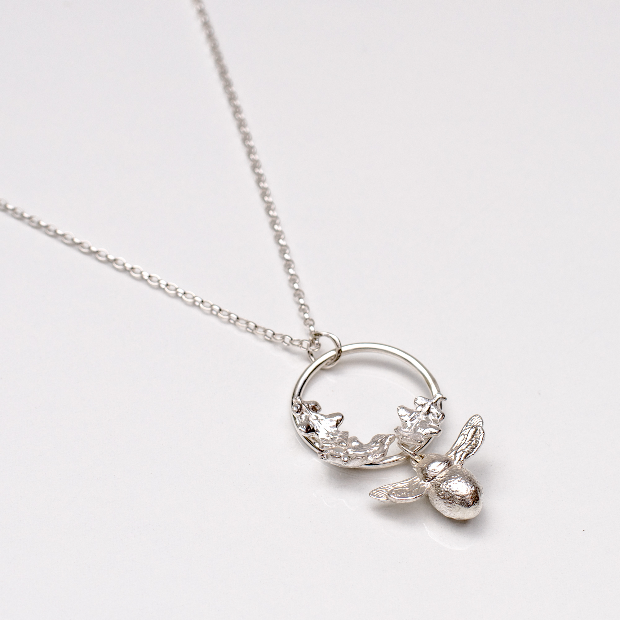 Garland Bee Necklace