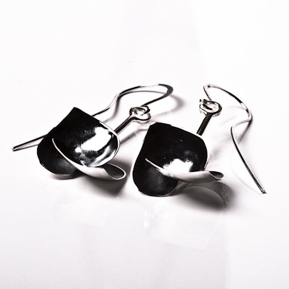 Soul in Link Oxidised Long Earrings