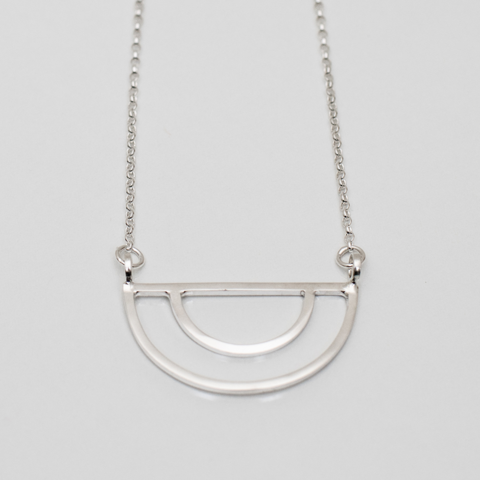 Arc Necklace