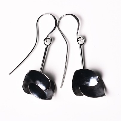 Soul in Link Oxidised Long Earrings