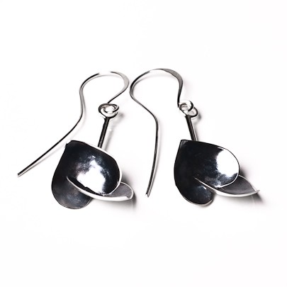 Soul in Link Oxidised Long Earrings