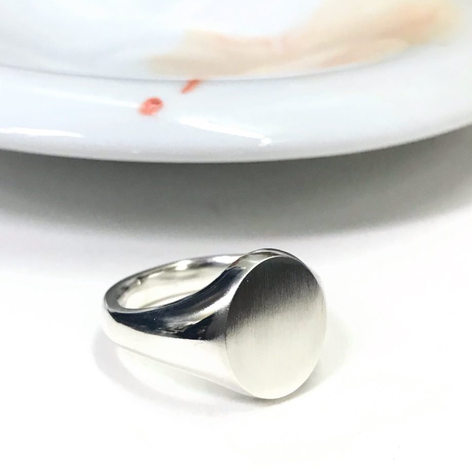 Signet Ring