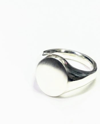 Signet Ring