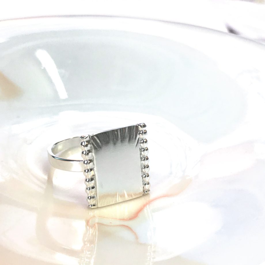 Picture Frame Ring