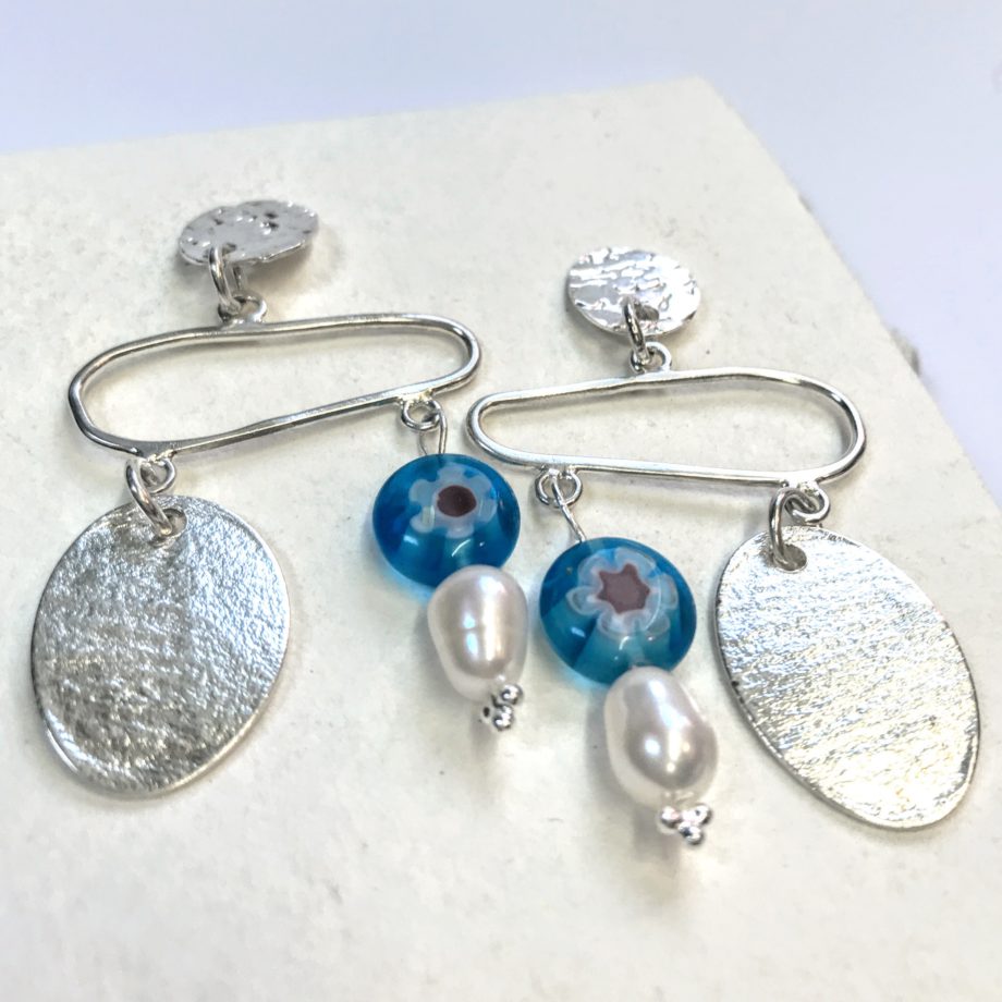 Sunlight & Shadows Pearly Blue Drops