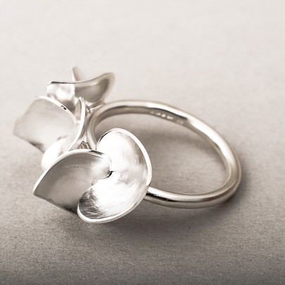 Soul in Link Trio Ring