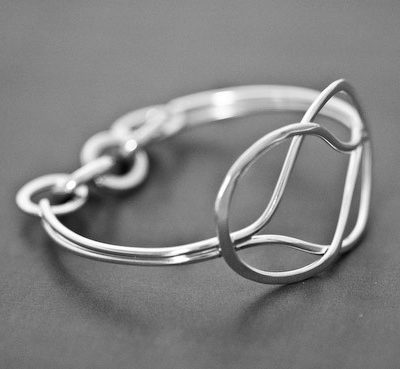 CloverHitch Bangle