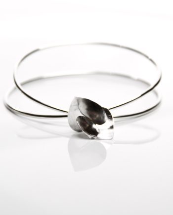 Soul in Link Spring Bangle