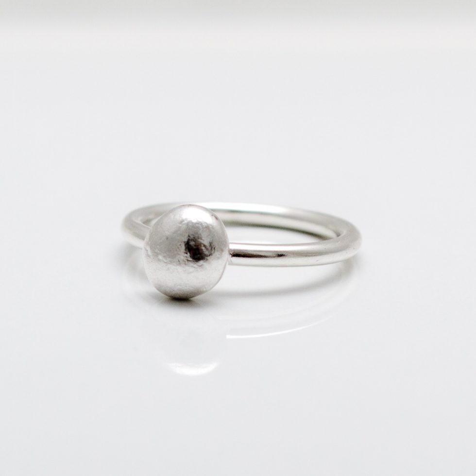 Pebble Ring